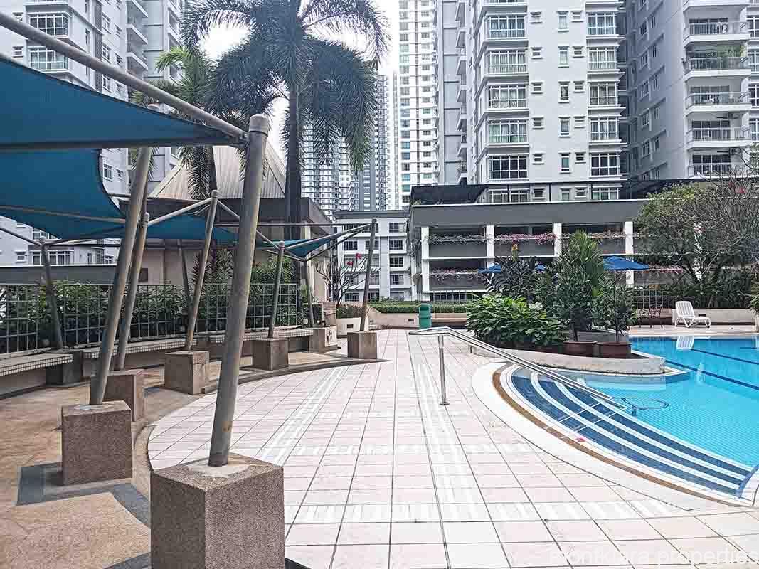 Laman-Suria-Mont-Kiara-4