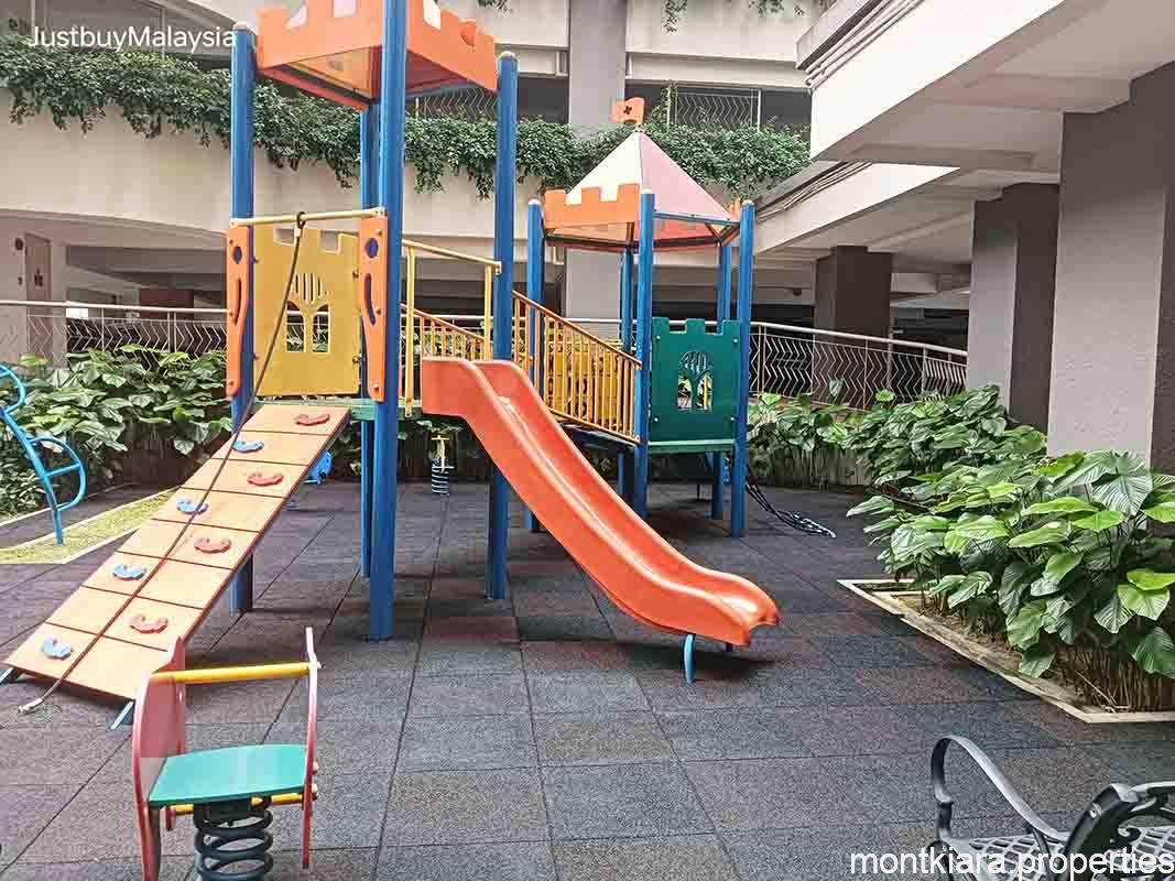 Laman-Suria-Mont-Kiara-5